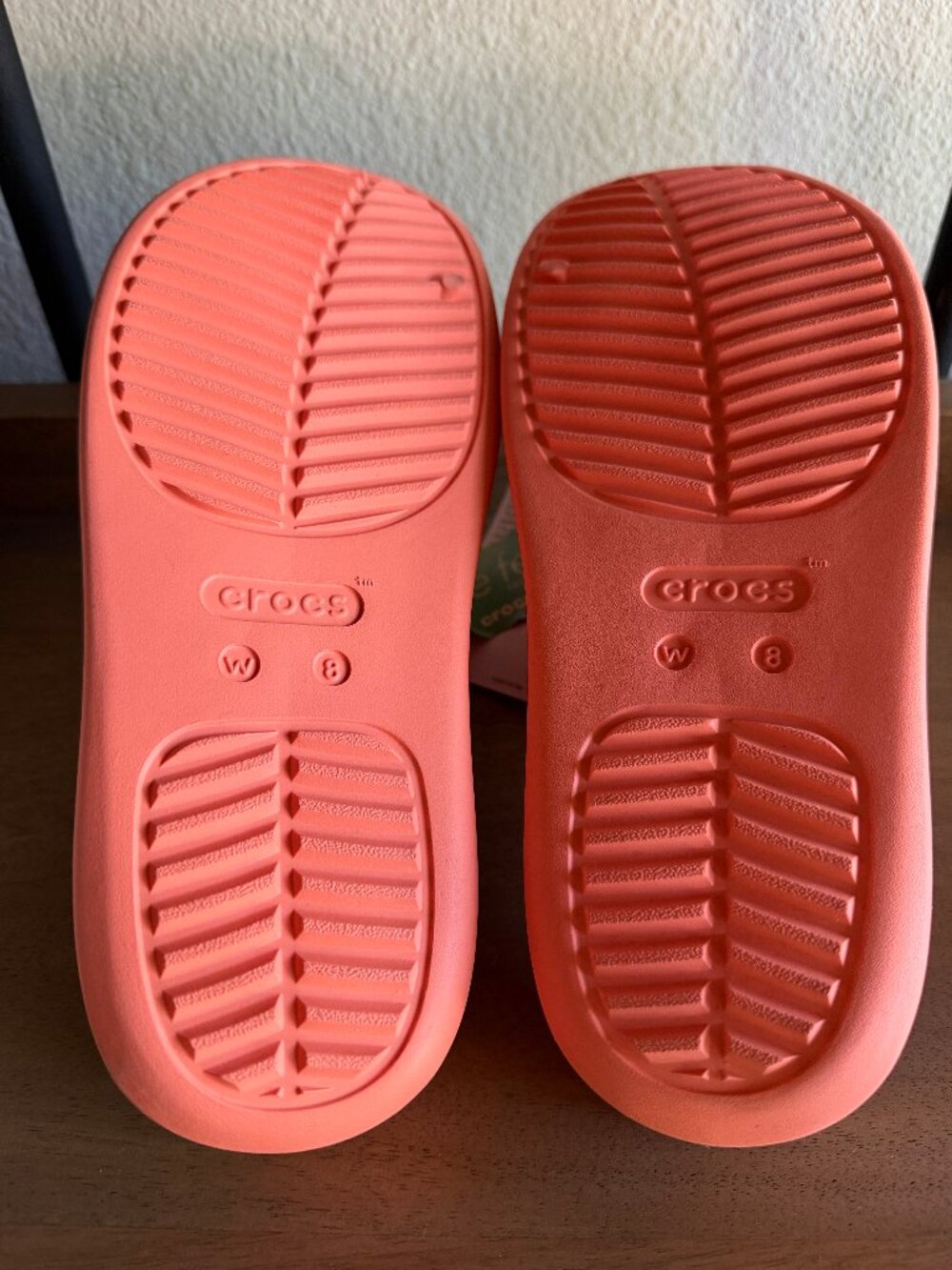 CROCS Getaway Platform H-Strap Sandals for Women Size 8 NWT - Picture 6 of 7
